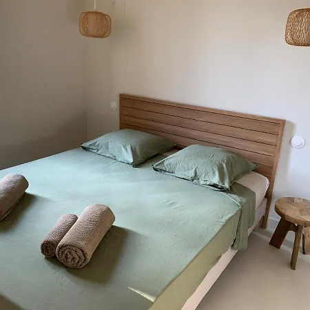 Gili Air, Les Halles Et Les Grands Buffets Apartment