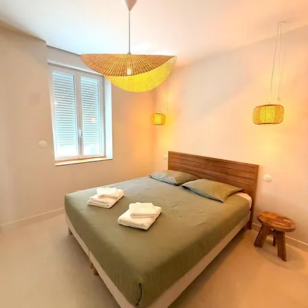 Gili Air, Les Halles Et Les Grands Buffets Apartamento Narbona